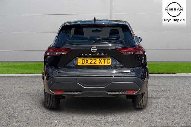 Nissan Qashqai 1.3 DiG-T MH Acenta Premium 5dr
