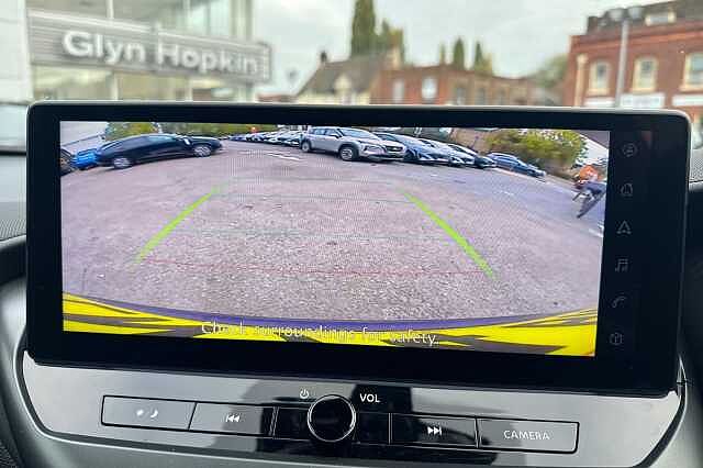 Nissan Juke 1.6 Hybrid N-Connecta 5dr Auto