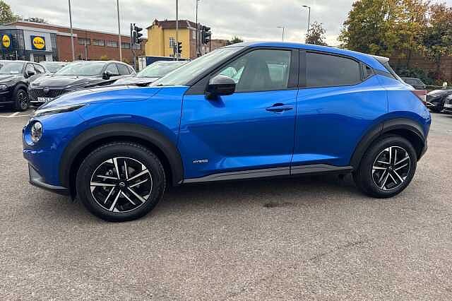Nissan Juke 1.6 Hybrid N-Connecta 5dr Auto
