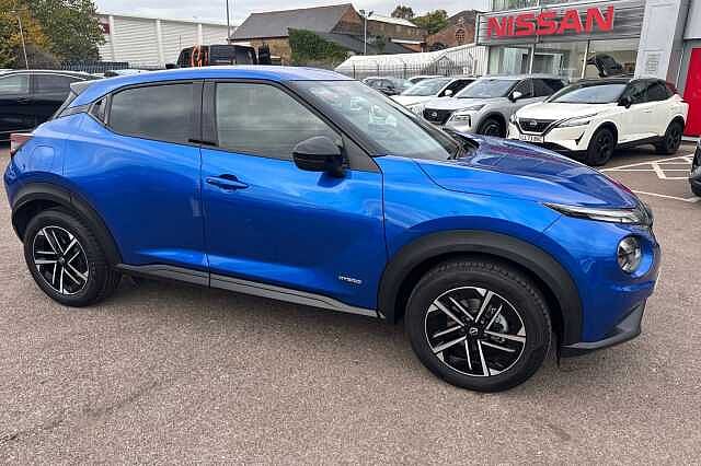 Nissan Juke 1.6 Hybrid N-Connecta 5dr Auto