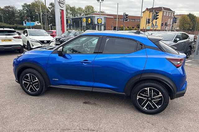 Nissan Juke 1.6 Hybrid N-Connecta 5dr Auto