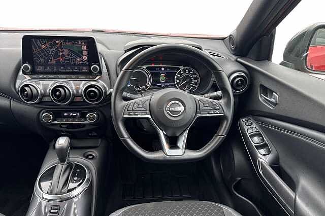 Nissan Juke 1.6 Hybrid N-Connecta 5dr Auto