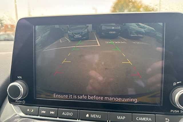 Nissan Juke 1.6 Hybrid N-Connecta 5dr Auto