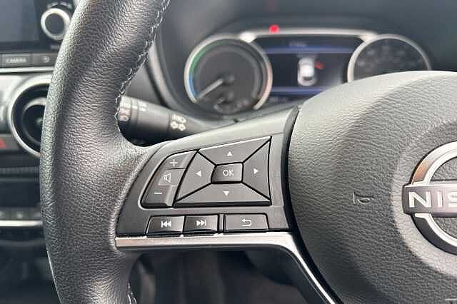 Nissan Juke 1.6 Hybrid N-Connecta 5dr Auto