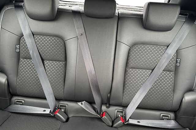 Nissan Juke 1.6 Hybrid N-Connecta 5dr Auto