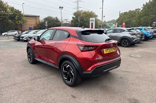 Nissan Juke 1.6 Hybrid N-Connecta 5dr Auto