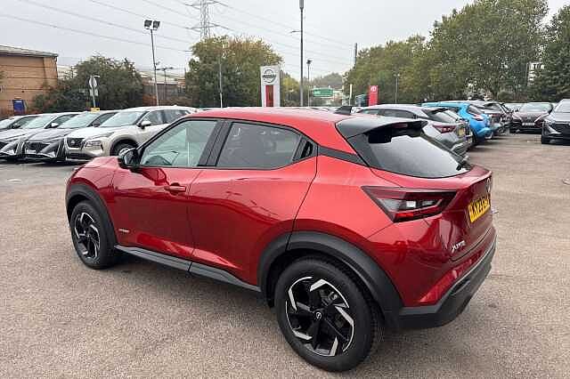 Nissan Juke 1.6 Hybrid N-Connecta 5dr Auto