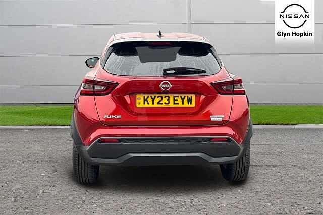 Nissan Juke 1.6 Hybrid N-Connecta 5dr Auto