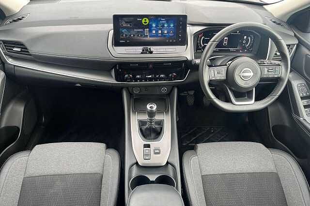 Nissan Qashqai 1.3 DiG-T MH N-Connecta 5dr