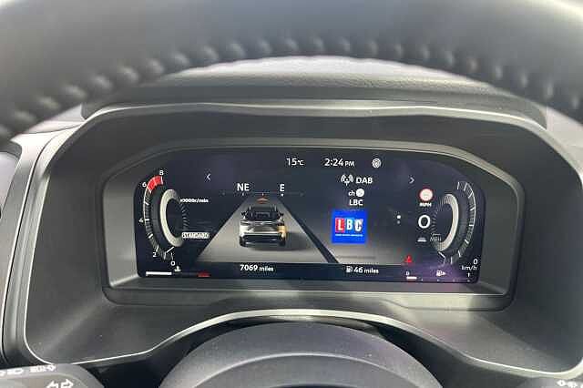 Nissan Qashqai 1.3 DiG-T MH N-Connecta 5dr