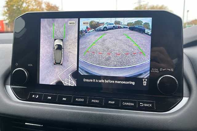 Nissan Qashqai 1.3 DiG-T MH N-Connecta 5dr