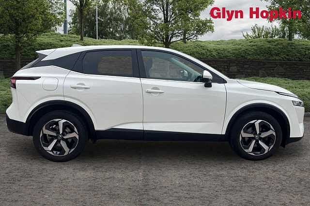 Nissan Qashqai 1.3 DiG-T MH N-Connecta 5dr