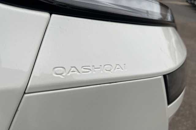 Nissan Qashqai 1.3 DiG-T MH N-Connecta 5dr