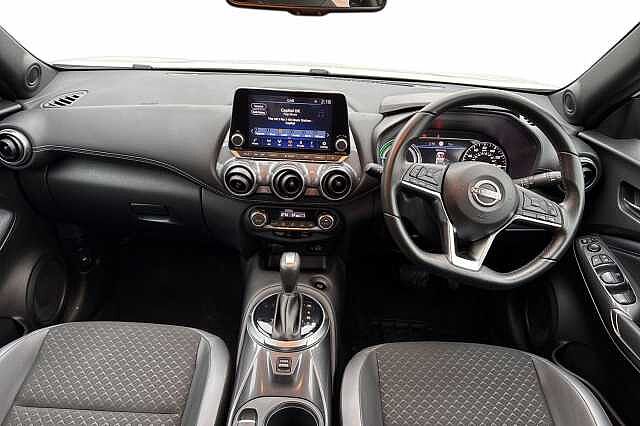 Nissan Juke 1.6 Hybrid N-Connecta 5dr Auto