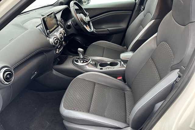 Nissan Juke 1.6 Hybrid N-Connecta 5dr Auto