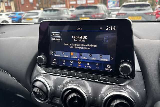 Nissan Juke 1.6 Hybrid N-Connecta 5dr Auto