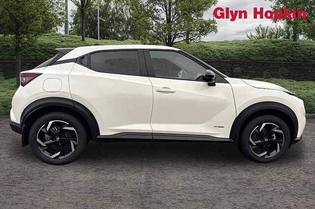 Nissan Juke 1.6 Hybrid N-Connecta 5dr Auto