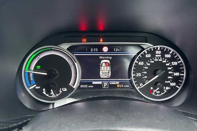 Nissan Juke 1.6 Hybrid N-Connecta 5dr Auto