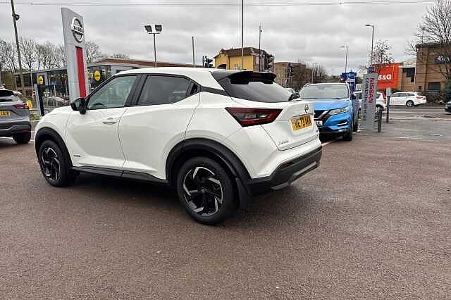 Nissan Juke 1.6 Hybrid N-Connecta 5dr Auto