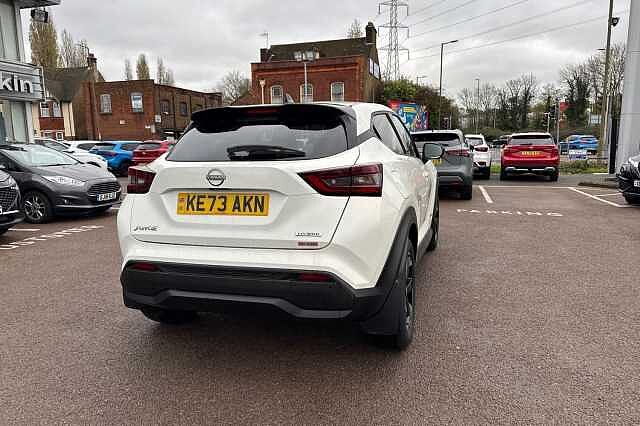 Nissan Juke 1.6 Hybrid N-Connecta 5dr Auto