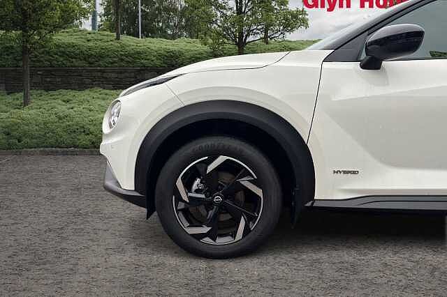 Nissan Juke 1.6 Hybrid N-Connecta 5dr Auto