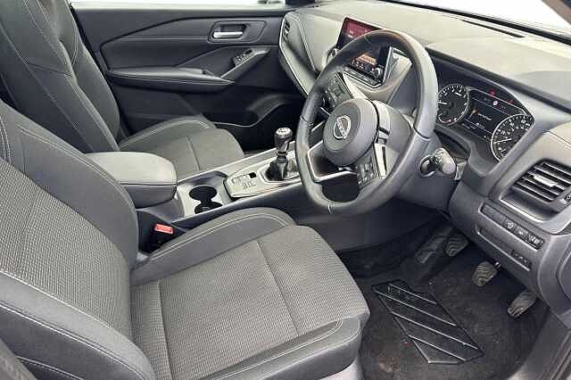 Nissan Qashqai 1.3 DiG-T MH Acenta Premium 5dr