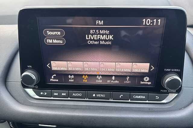 Nissan Qashqai 1.3 DiG-T MH Acenta Premium 5dr