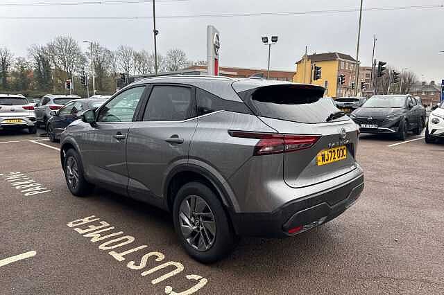 Nissan Qashqai 1.3 DiG-T MH Acenta Premium 5dr