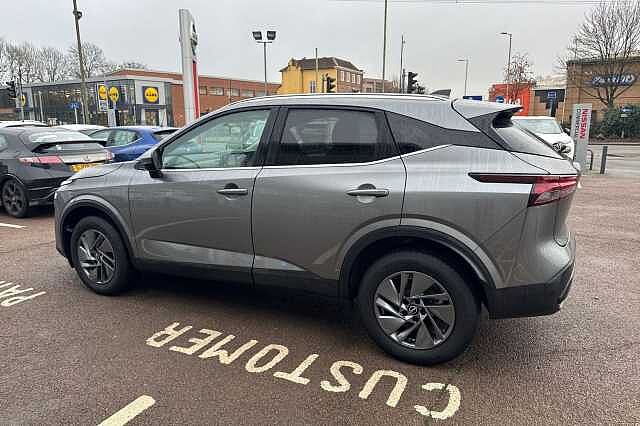 Nissan Qashqai 1.3 DiG-T MH Acenta Premium 5dr
