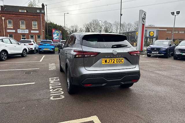 Nissan Qashqai 1.3 DiG-T MH Acenta Premium 5dr