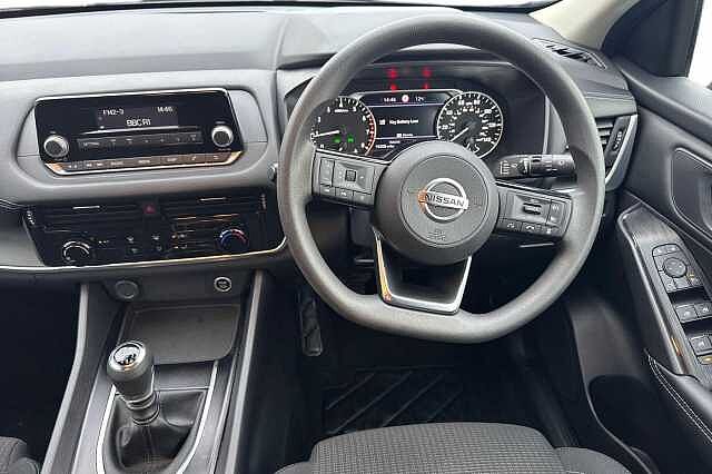 Nissan Qashqai 1.3 DiG-T MH Visia 5dr