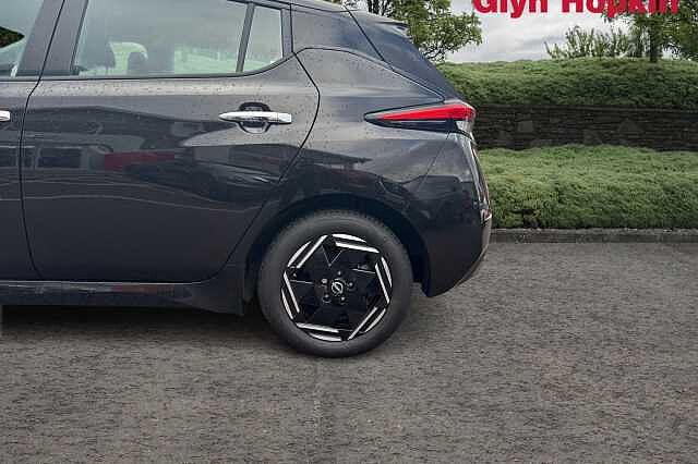 Nissan LEAF 110kW Acenta 39kWh 5dr Auto
