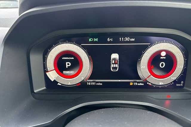 Nissan Qashqai 1.3 DiG-T MH 158 N-Connecta 5dr Xtronic