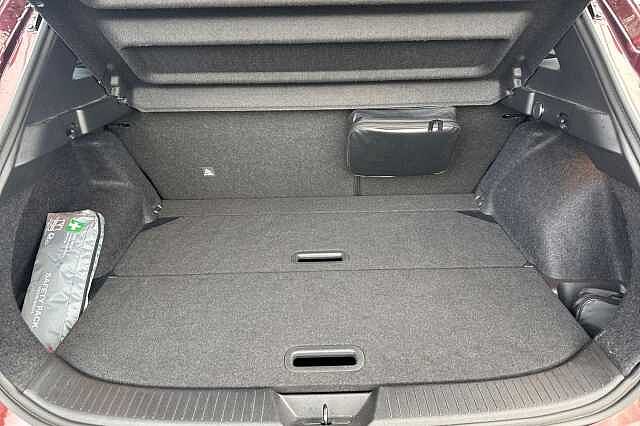 Nissan Qashqai 1.3 DiG-T MH 158 N-Connecta 5dr Xtronic