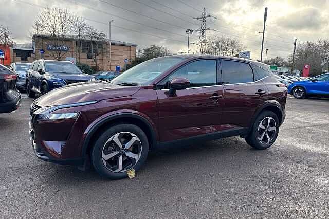 Nissan Qashqai 1.3 DiG-T MH 158 N-Connecta 5dr Xtronic