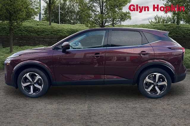 Nissan Qashqai 1.3 DiG-T MH 158 N-Connecta 5dr Xtronic