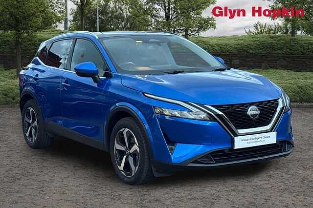 Nissan Qashqai 1.3 DiG-T MH 158 N-Connecta [Glass Rf] 5dr Xtronic
