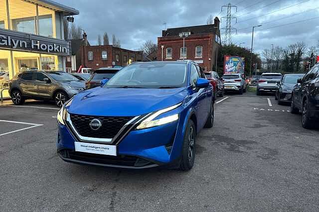 Nissan Qashqai 1.3 DiG-T MH 158 N-Connecta [Glass Rf] 5dr Xtronic