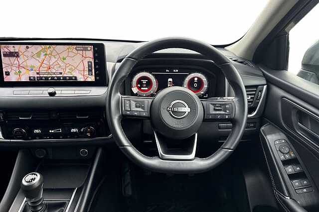 Nissan Qashqai 1.3 DiG-T MH N-Connecta 5dr