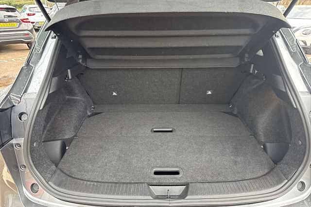 Nissan Qashqai 1.3 DiG-T MH N-Connecta 5dr