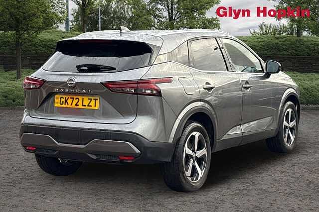 Nissan Qashqai 1.3 DiG-T MH N-Connecta 5dr