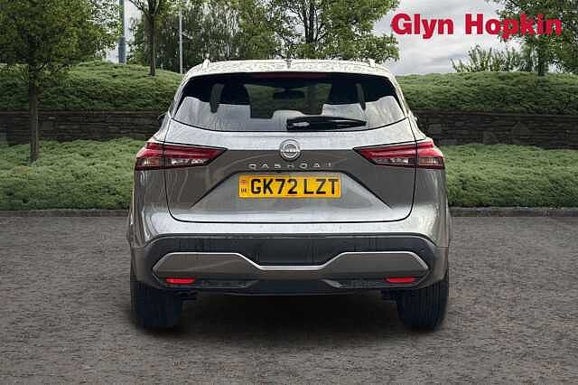 Nissan Qashqai 1.3 DiG-T MH N-Connecta 5dr