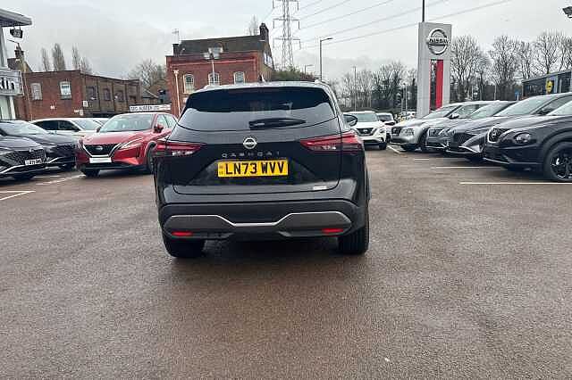 Nissan Qashqai 1.3 DiG-T MH Tekna 5dr