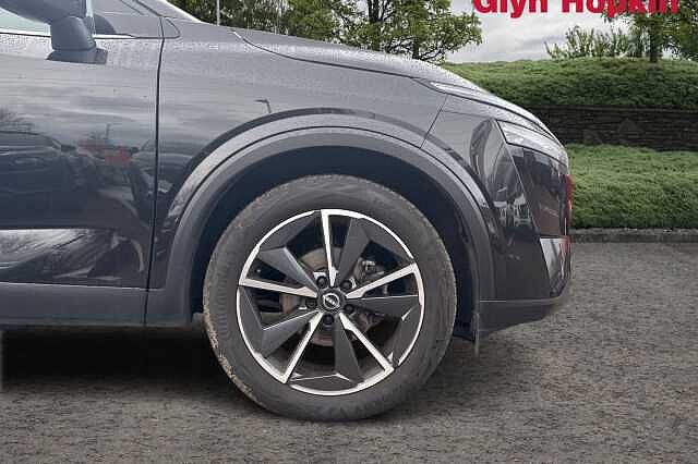 Nissan Qashqai 1.3 DiG-T MH Tekna 5dr