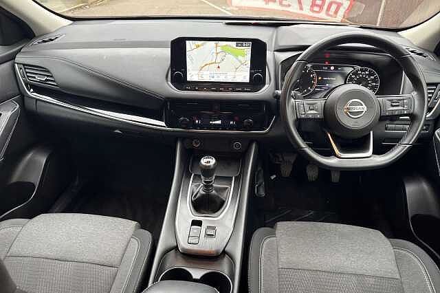 Nissan Qashqai 1.3 DiG-T MH N-Connecta 5dr