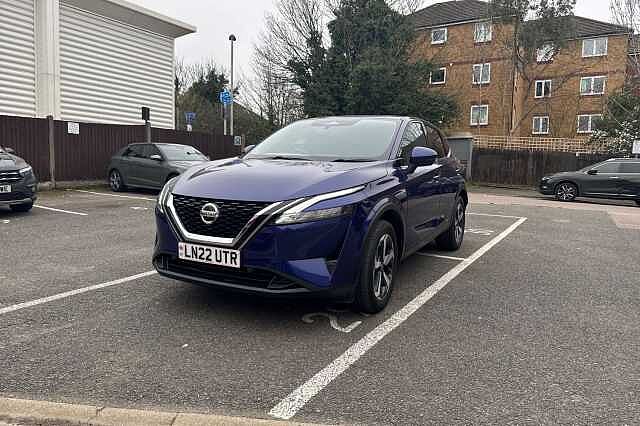 Nissan Qashqai 1.3 DiG-T MH N-Connecta 5dr